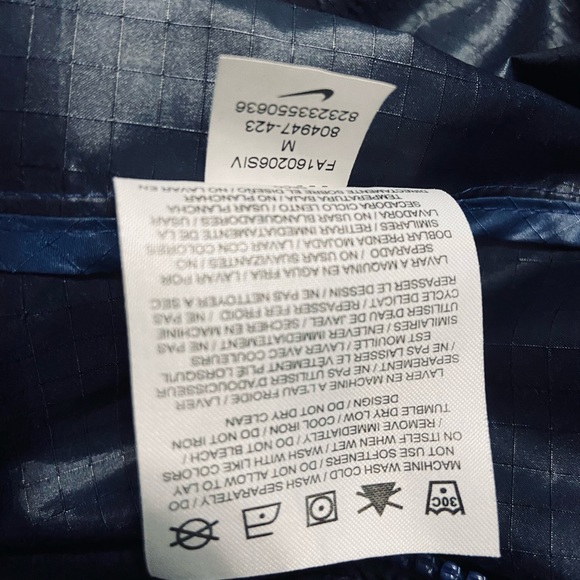 BNWOT MEN NIKE VINTAGE 'OLD SCHOOL' POLYESTER FULL ZIP JACKET NAVY US MEDIUM (M) - Picture 12 of 14